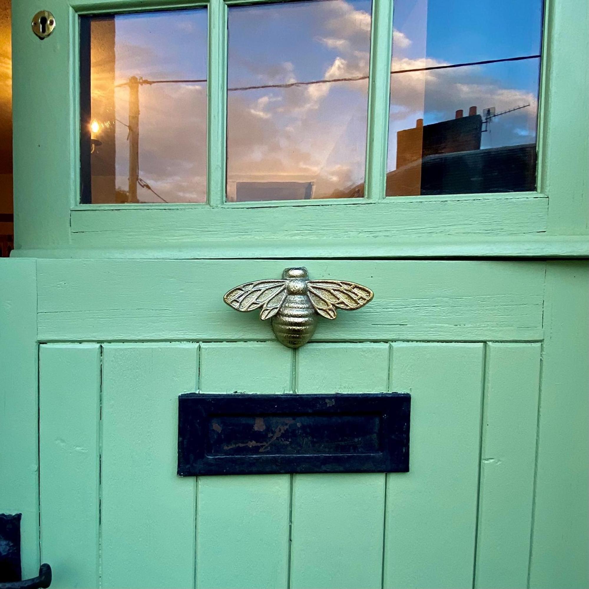 Bumblebee Cottage - Cosy Cottage In Area Of Outstanding Natural Beauty Hemel Hempstead Exterior photo